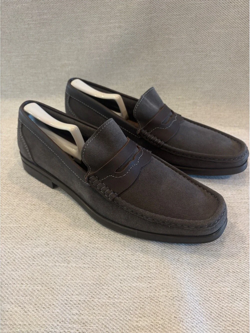 Florsheim Made in Spain Grey Suede Penny Loafers Dress Shoes Men's 11 D Luxury